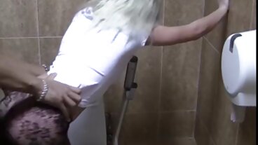 الأيدي ملتصقة بـ ويلي! مع Cherie DeVille افلام سكسي ساعه & Ricky