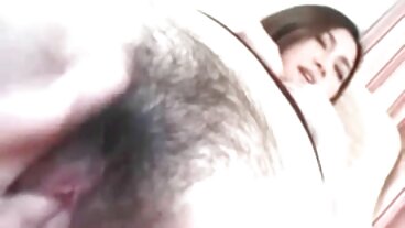 جند بول بوي لممارسة الجنس بواسطة Huge Tittied فيلم قديم سكسي Boss Lady!