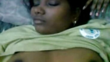 جند بول بوي لممارسة فيلم ياباني سكسي الجنس بواسطة Huge Tittied Boss Lady!
