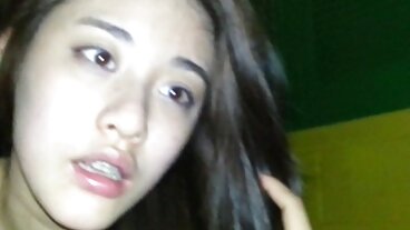 Tiny Teen فيلم سكسي كندي Kenzie Reeves يفعل 180 قبل Hard Anal XXX